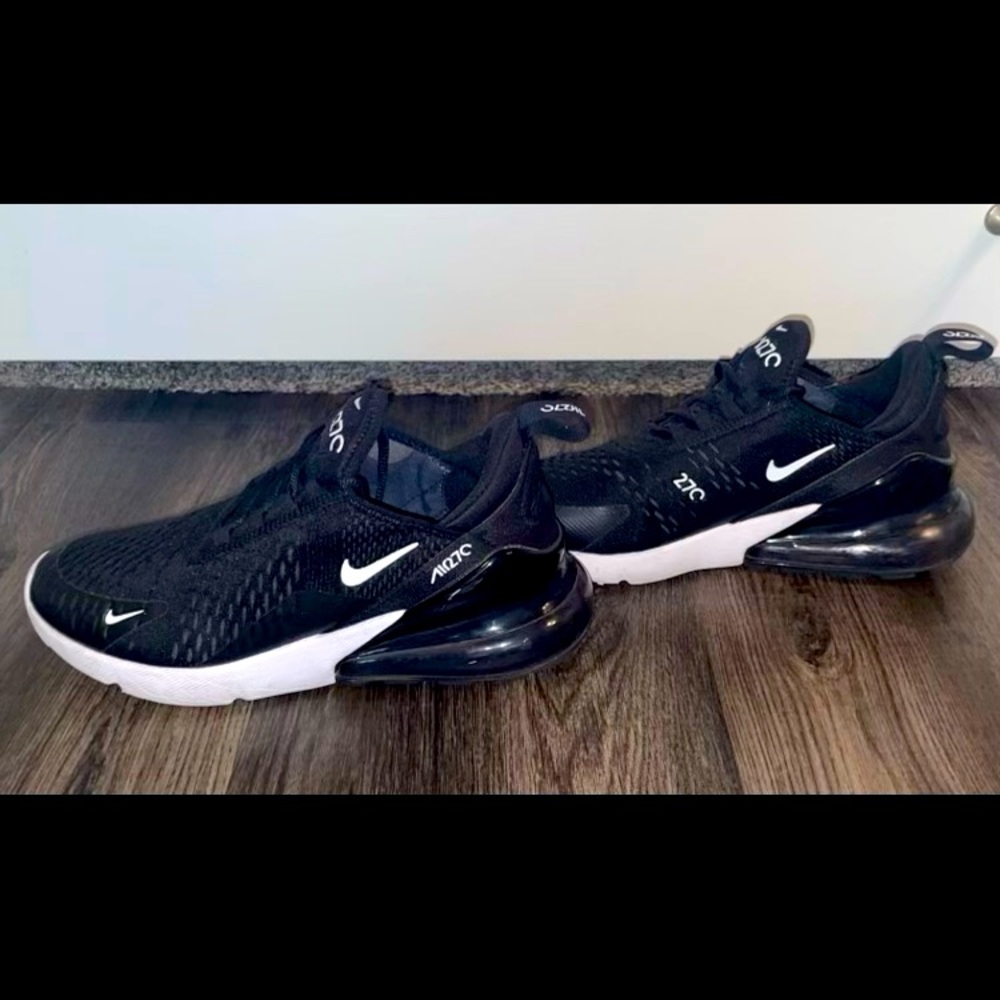 Nike Air Max 270